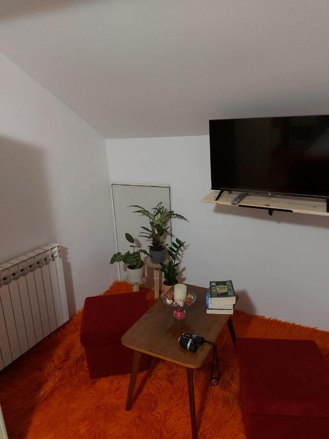 Aventurin Rooms Szluin Kültér fotó